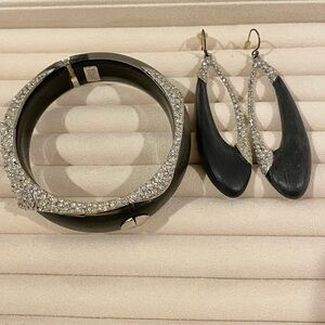 Alexis Bittar set